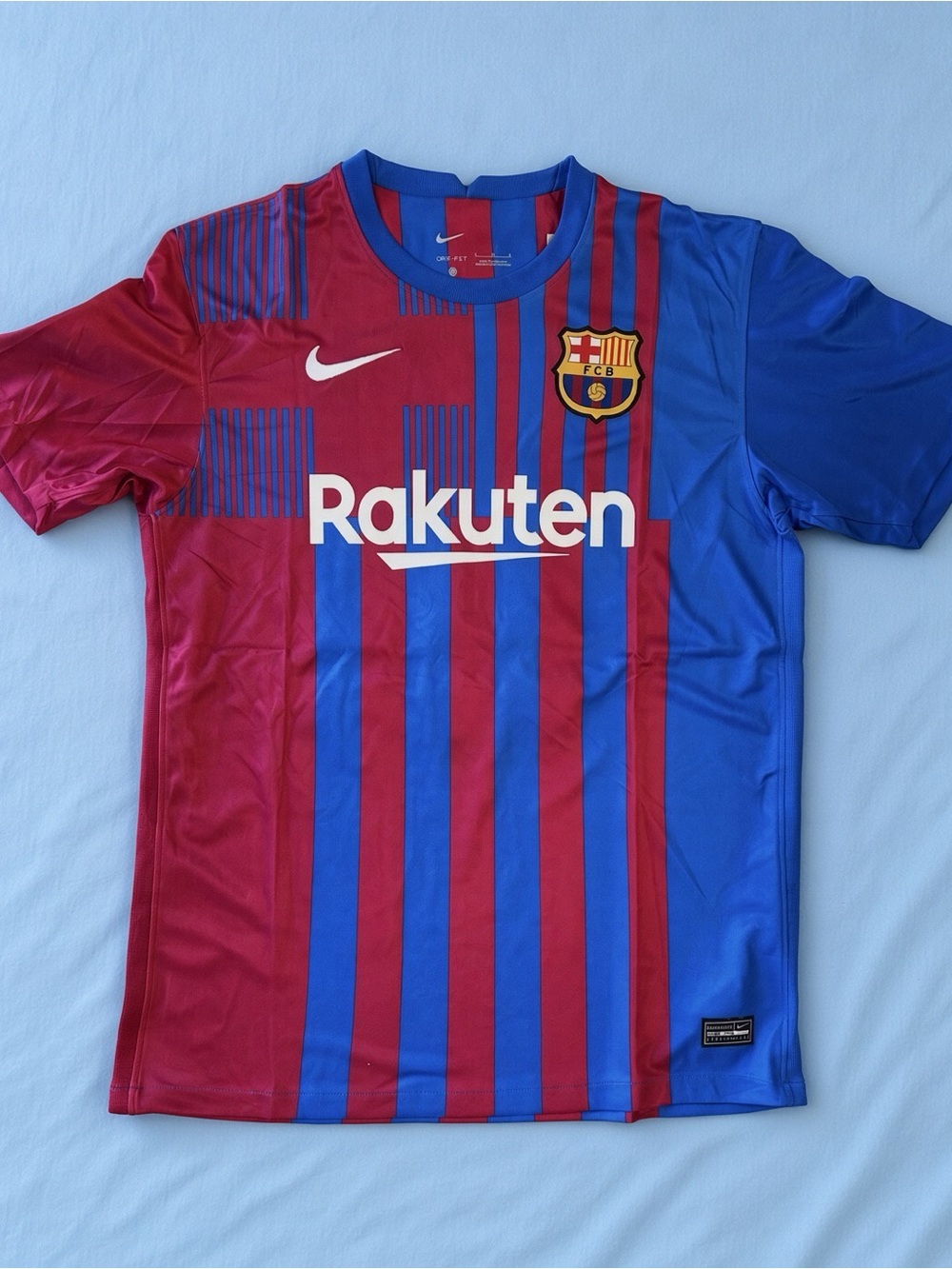 Nike Lionel Messi #10 Barcelona 2021/2022 Home Soccer Jersey